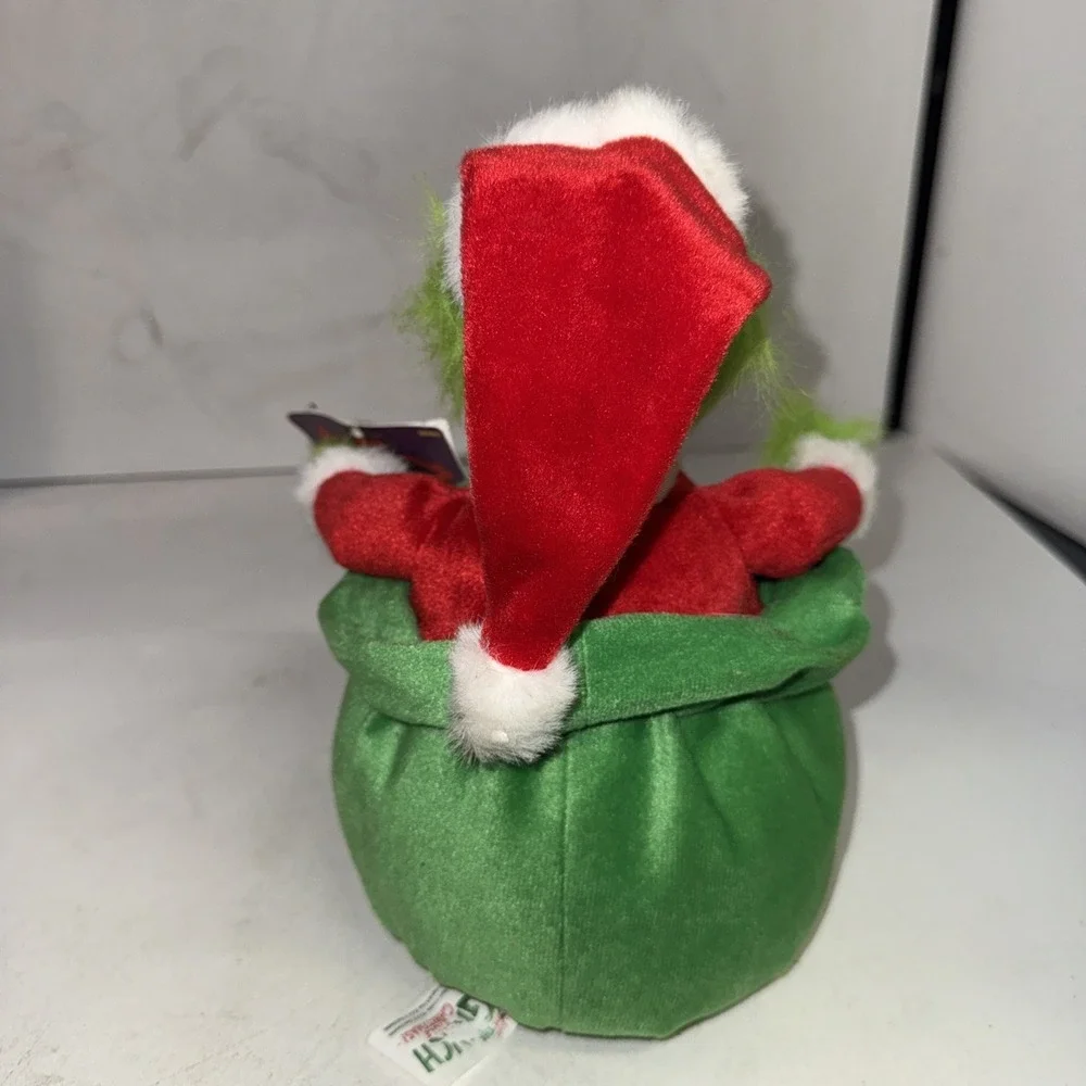 GRINCH Gift Sack Plush in Santa Suit 10in Beverly Hills Teddy Bear Dr Suess Y2K